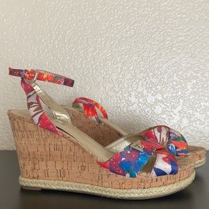 GUESS wedges